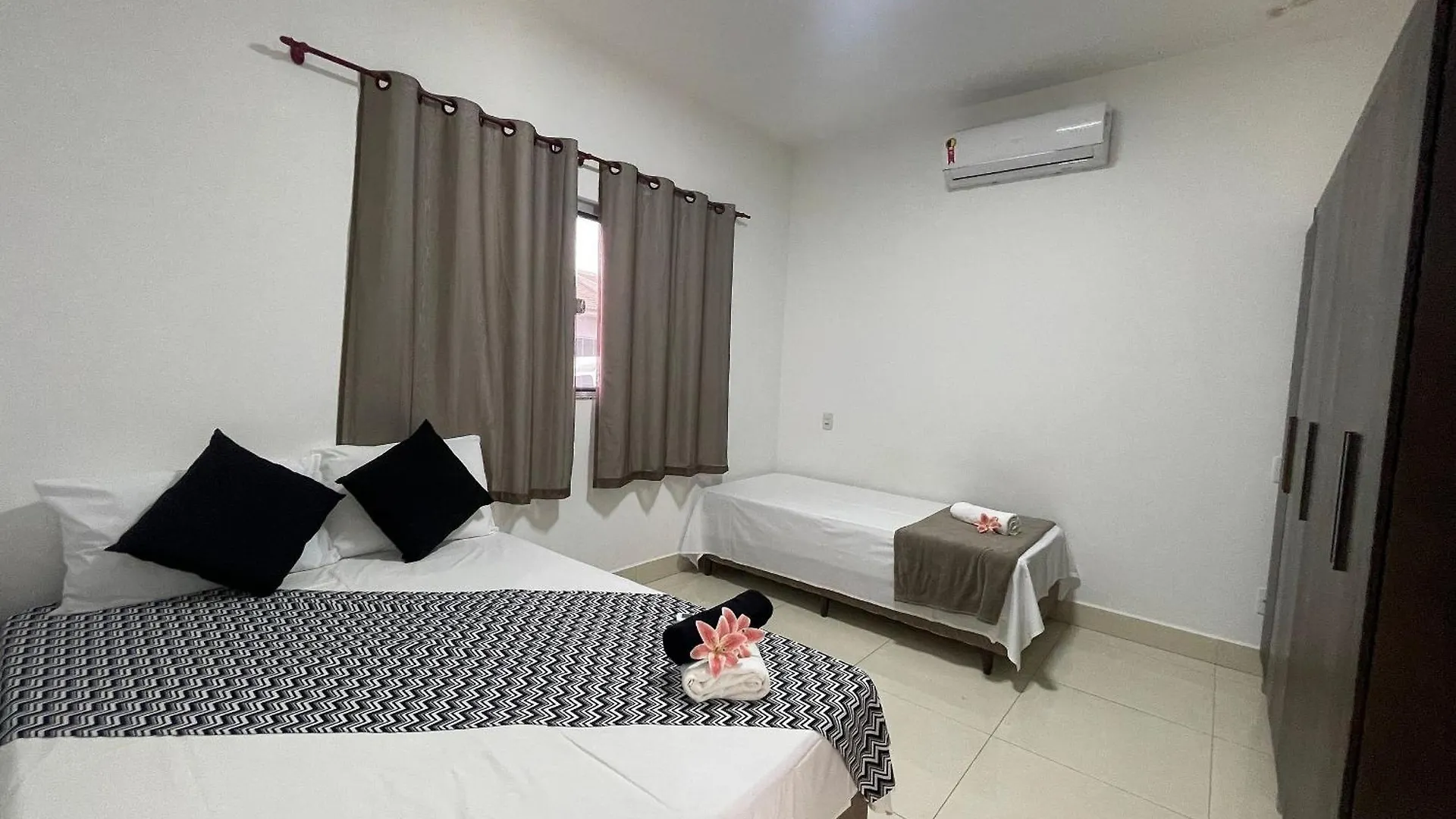 Casa Completa Para Ferias C/ Piscina Aquecida Caldas Novas 0*,